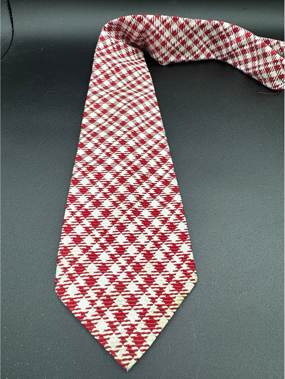 Vintage 70s Grenada by Excello Red White Plaid Holiday Tie 53” x 4.25”